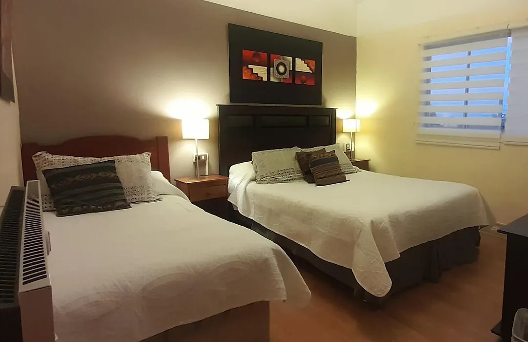 Hostal del Aguila-1